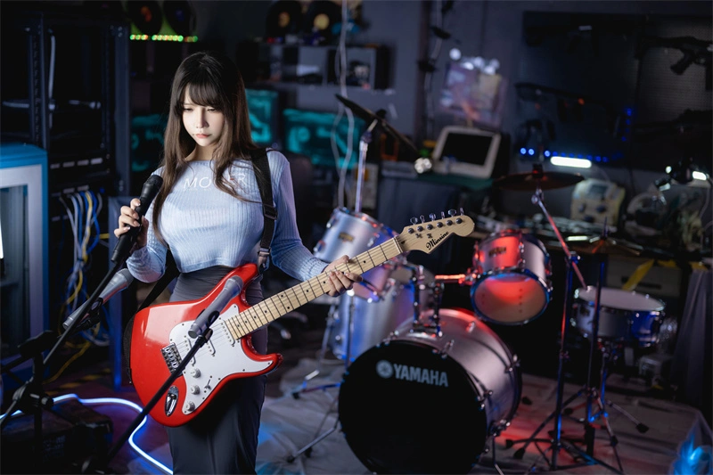 抱走莫子aa最全图片合集【55套 持续更新】