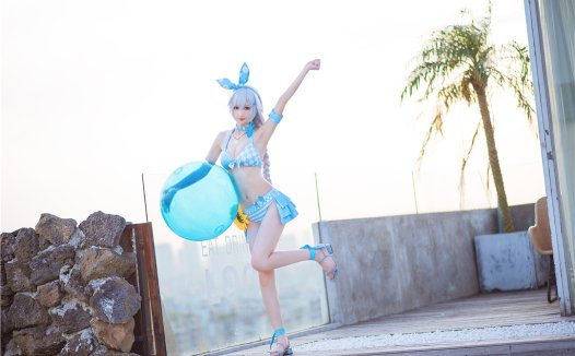 小南宫zzz亚琪娜泳装