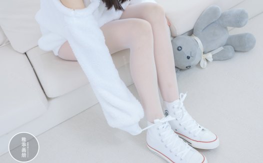 稚乖画册赤西夜白丝双马尾