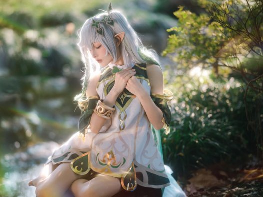 紫氯氯草神纳西妲